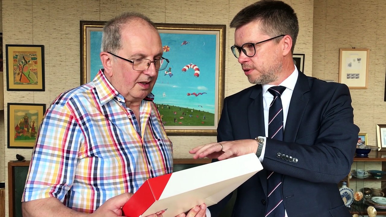 Michael Clarke receives a signed Czech Republic...
