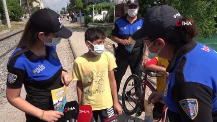 Boğulan 8 yaşındaki çocuk polisi alarma geçirdi: 'Annenizin canı yanmasın'