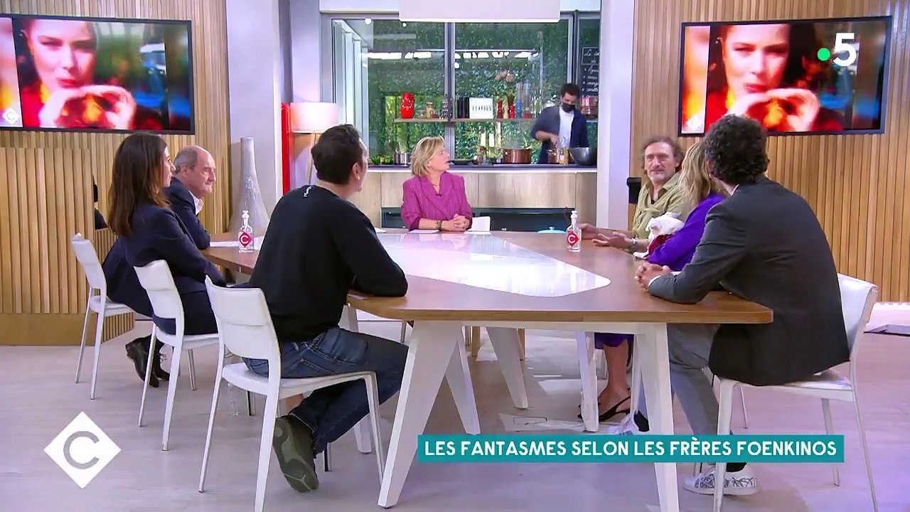 Erreur de personne avec Karin Viard dans "C à vous"