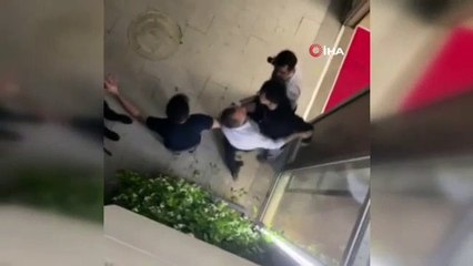 İstanbul'da doktora özel güvenlik dayağı kamerada