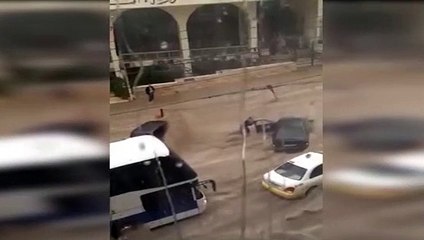 Ortadoğu'da şiddetli yağış ve fırtına