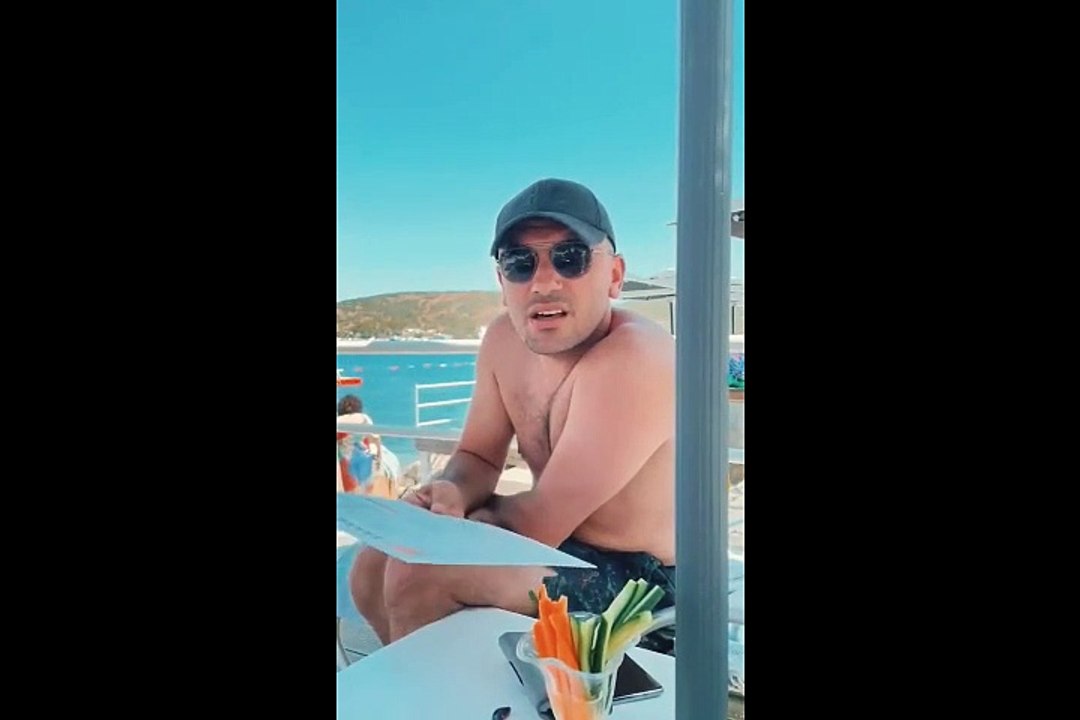 Güldür Güldür oyuncusu 275 TL’lik lahmacunu görünce böyle tepki verdi