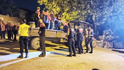 200 kişilik ekip tarafından aranan adam, ormanda ağaca asılı halde bulundu