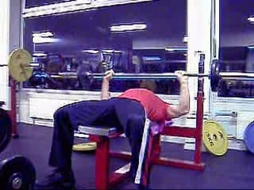 28x50kg_Benchpress_Lukas