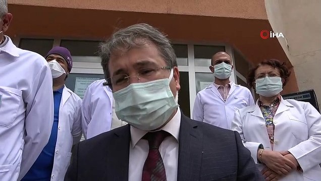 Sağlık Müdürü Benli: “Bilim adamlarına güvenin”