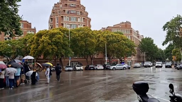 Expectació per veure la sortida de Carme Forcadell