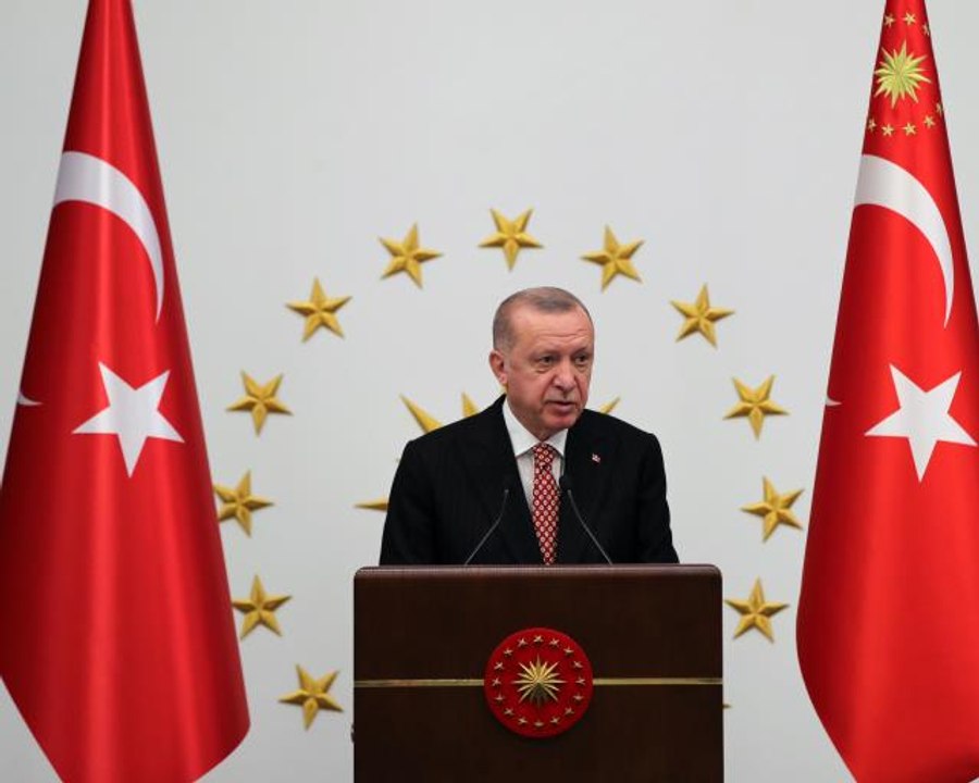 Son dakika haber... Cumhurbaşkanı Erdoğan, AK Partili belediye başkanlarıyla bir araya geldi Açıklaması