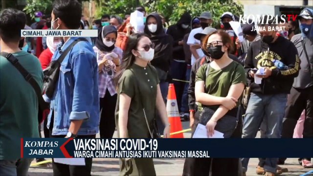 Keren! Warga Cimahi Antusias Ikuti Vaksinasi