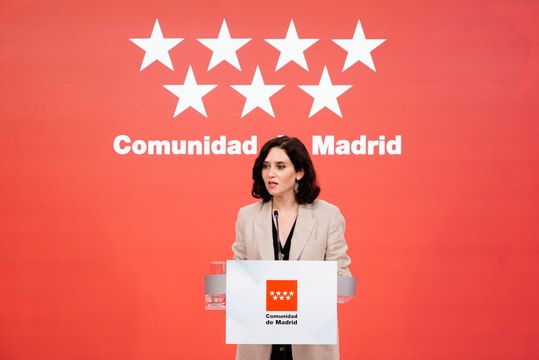 Ayuso: Hoy se humilla a los españoles y España entera está indignada