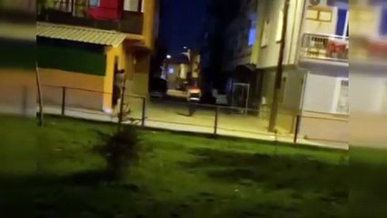 Bursa'da çöp tartışması kavgaya dönüştü, o anlar kamerada: 4 yaralı