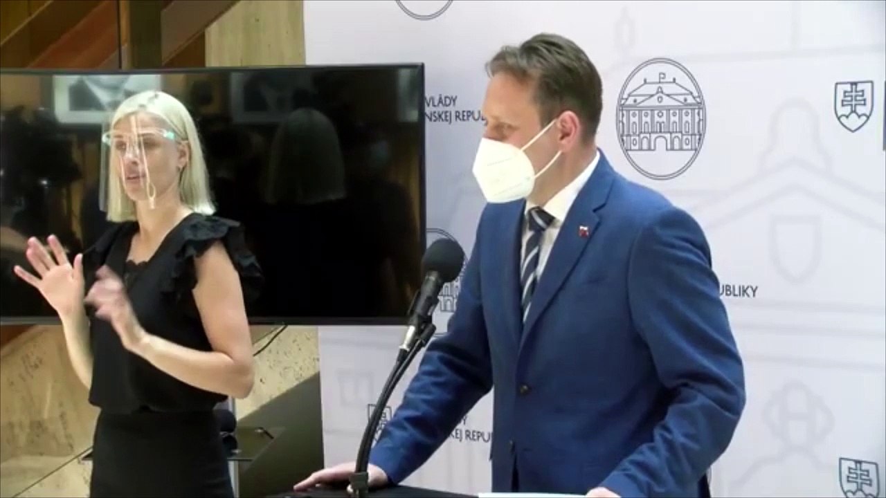 ZÁZNAM: Brífing ministra pôdohospodárstva S. Vlčana