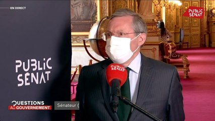 Professions de foi: "La responsabilité du ministre de l’Intérieur est pleinement engagée", selon Bas