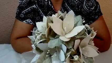 BOUQUET RAMO REDONDO NOVIA 2.