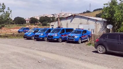 KOCAELİ - İYİ Partili Türkkan'ın ortağı olduğu şirkete ait çiftlikteki bazı kaçak yapıların yıkımı tamamlandı
