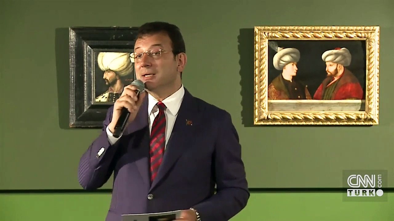 Kanuni Sultan Süleyman portresi, Fatih Sultan Mehmet'in portresinin yanında yerini aldı