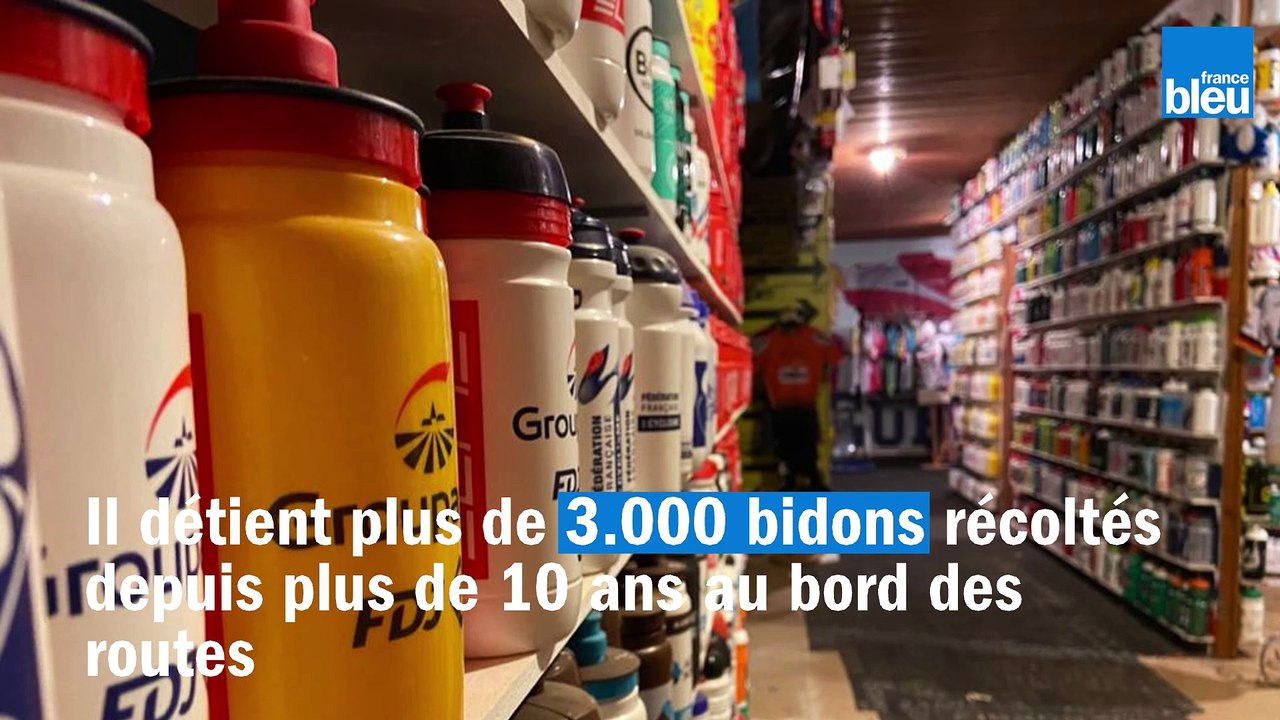 Ce Mayennais collectionne des milliers de bidons de coureurs cyclistes.