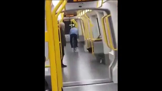 Faire du vélo dans le métro : mauvaise idée