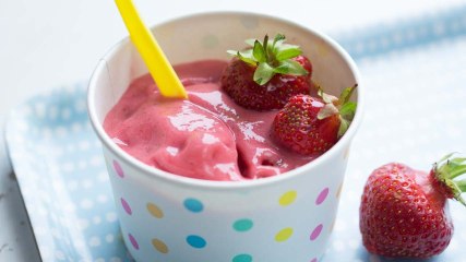 Erdbeer-Bananen-Eis aus nur 2 Zutaten