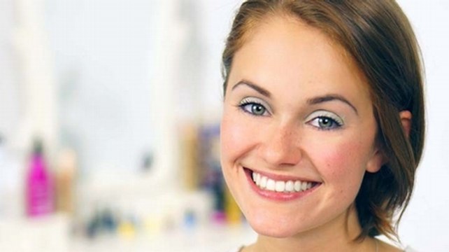 Schön mit Snukieful: Zartes Augen-Make-up in Pastell