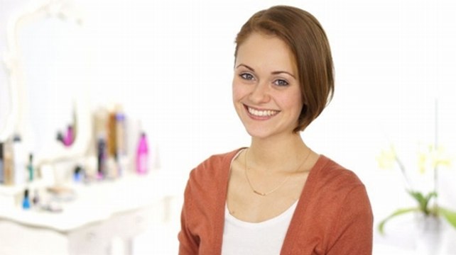 Tschüss müde Augen! Das 'Hallo wach' Make-up mit Marie