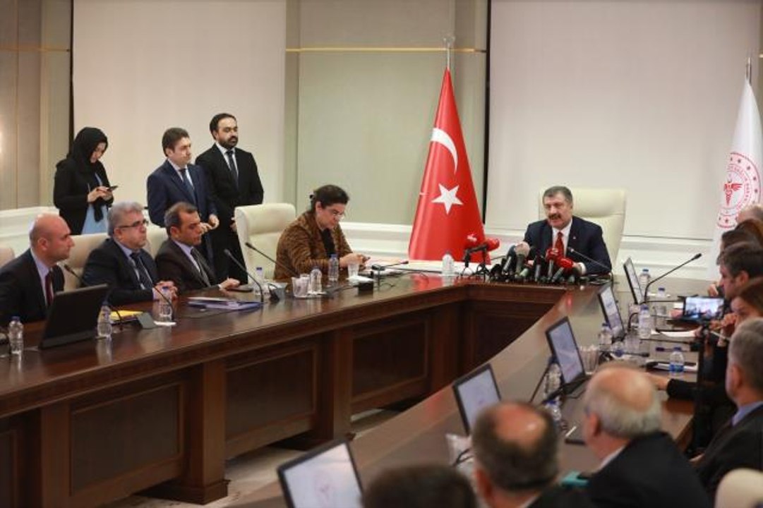 Son Dakika: Cuma gününden itibaren 18 yaşın üstündeki tüm vatandaşlara aşı randevusu açılıyor