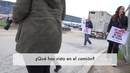 Protesta vegana: ¡esta niña no soporta la crueldad animal!