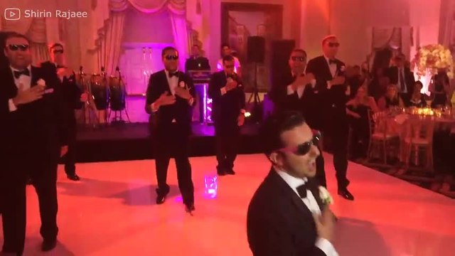 ¡Coreografía a todo ritmo del novio en su boda!