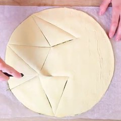 Alberelli di pasta sfoglia al pesto!