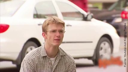 Cámara oculta: ¡esta niña tiene una fuerza sobrehumana!