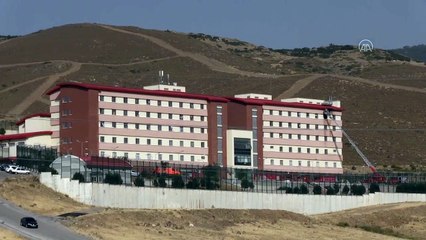 İZMİR - Harmandalı Geri Gönderme Merkezi'nde çıkan yangında 1 sığınmacı hayatını kaybetti