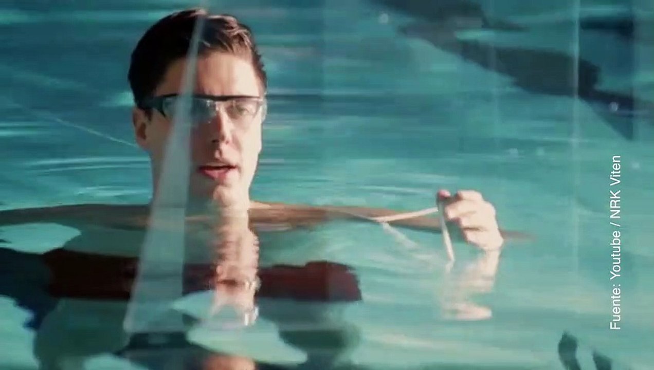 ES_shot-under-water