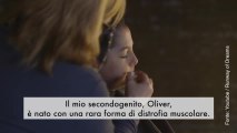 Ecco come questa stilista aiuta tanti bambini disabili