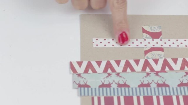 Come realizzare un biglietto di auguri fai-da-te per Natale