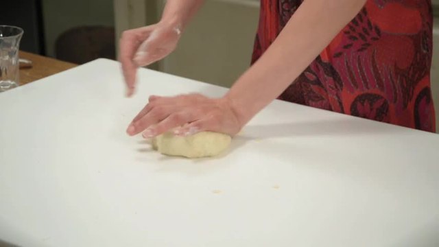Come fare i grissini: la ricetta per preparali in casa