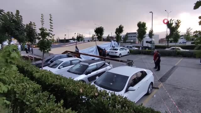 Fırtına sokakları savaş alanına çevirdi