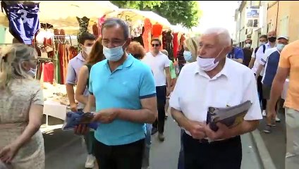 Reportage TV3 tv catalane à Trets sur le marché pour parler du Rassemblement national en PACA 19JUIN2021