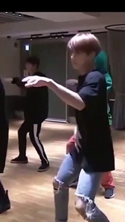 I Wonder What Is Going On In Jungkook Head shorts jungkook bts