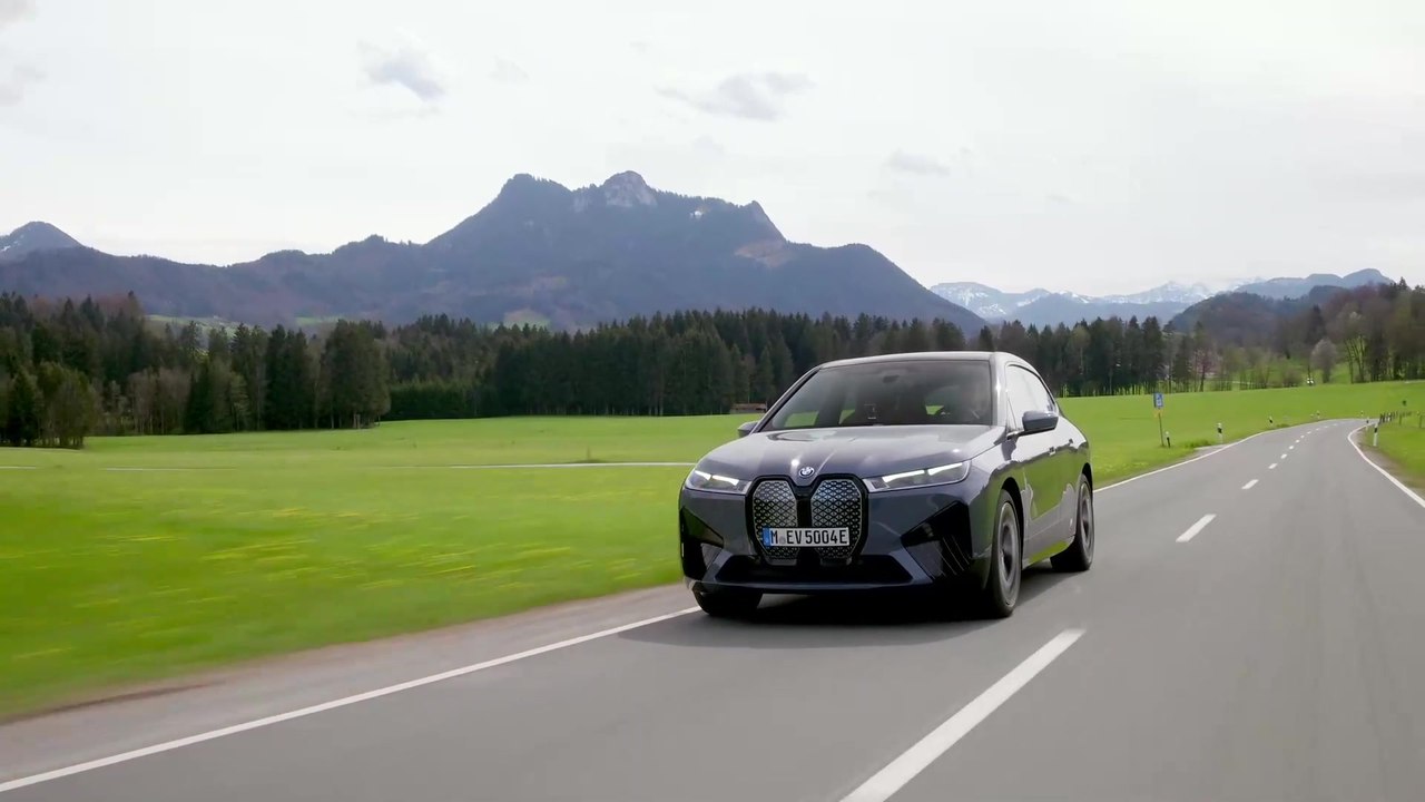 Der erste BMW iX Übersicht