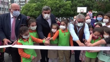 Sultangazili öğrencilerin el emeği ürünleri görücüye çıktı