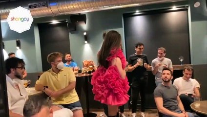 La drag Gabanna  interpreta 'Welcome to Burlesque' de Cher en el You&Me de Chueca (Madrid)