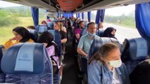 KASTAMONU - Otobüsün direksiyonuna geçen Belediye Başkanı, ilçe halkını Çanakkale'ye götürdü