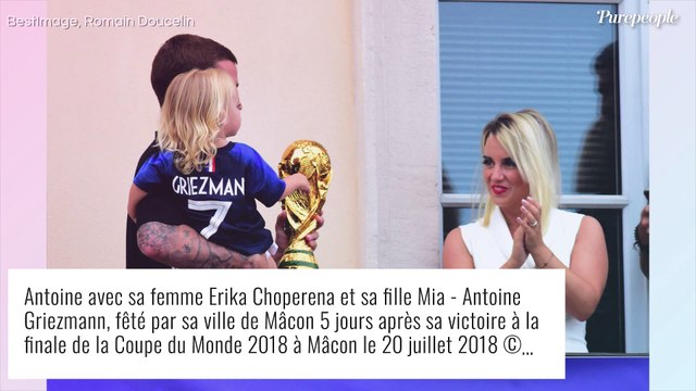 Antoine Griezmann : Mia, Alba et Amaro supporters assortis, de tout coeur avec leur papa