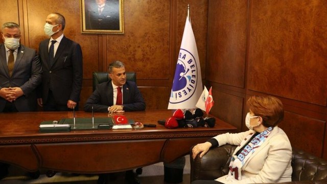 Akşener’den silahlı saldırıya uğrayan başkana ziyaret