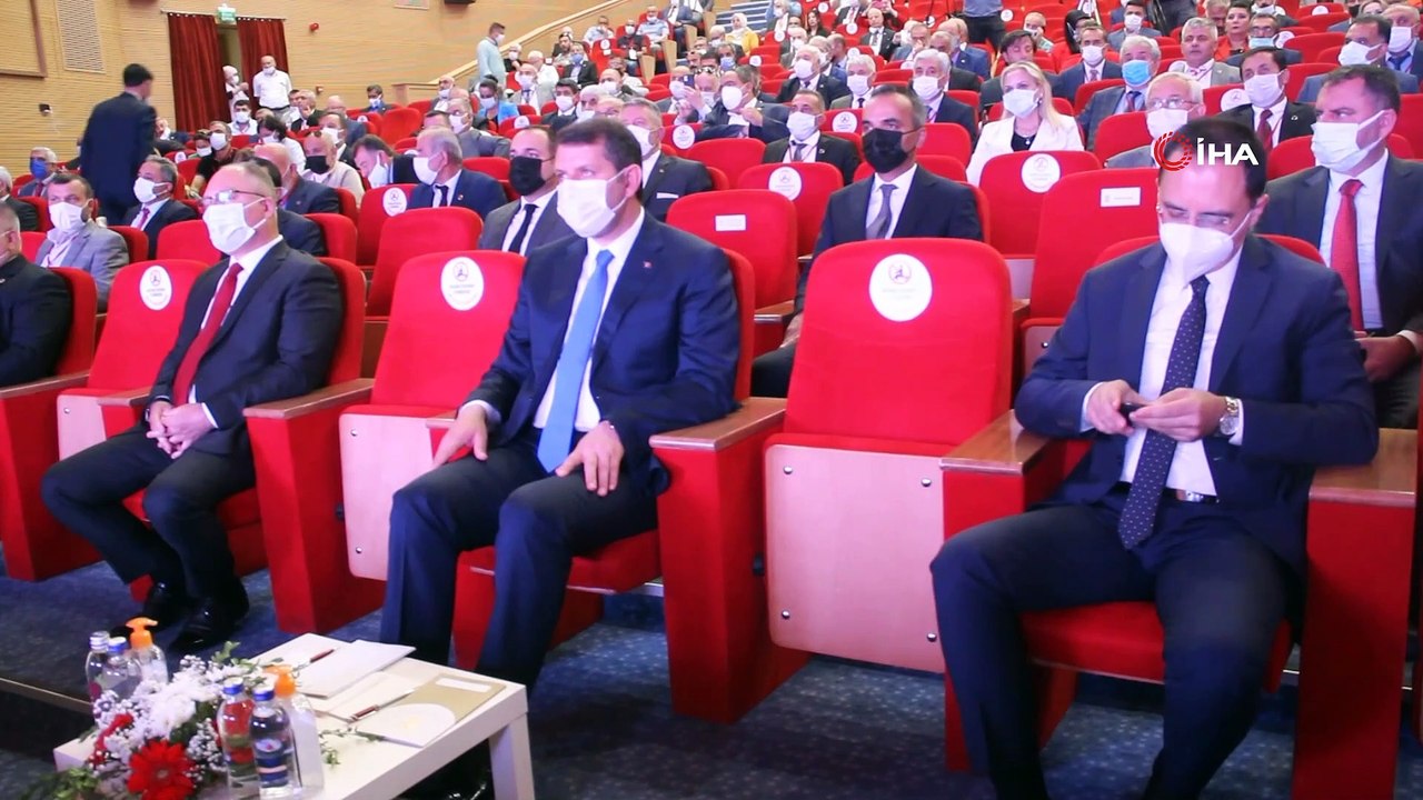 Türkiye Muhtarlar Konfederasyonu Sivas’ta bir araya geldi