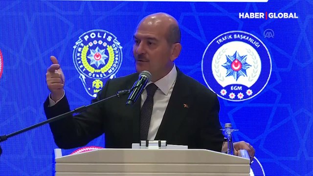 Otoyollarda yeni dönem: Hız limitleri esnetilebilir! Bakan Soylu duyurdu
