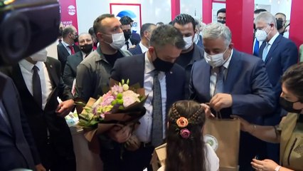 İZMİR - Pakdemirli: 'Türkiye pandemi sürecini Cumhurbaşkanımızın liderliğinde başarıyla yürütmüştür'