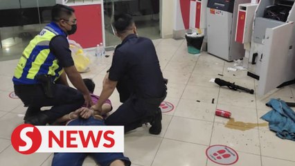 Man caught trying to rob cash deposit machine in Penang