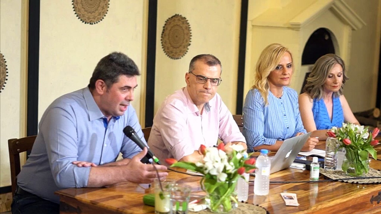 "Απ' τη μια ζωή στην άλλη" Παρουσίαση του βιβλί...