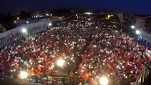AK Partililerden İzmir'de görsel şölen