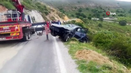 Metrelerce yuvarlanan araçtan küçük sıyrıklarla kurtuldu